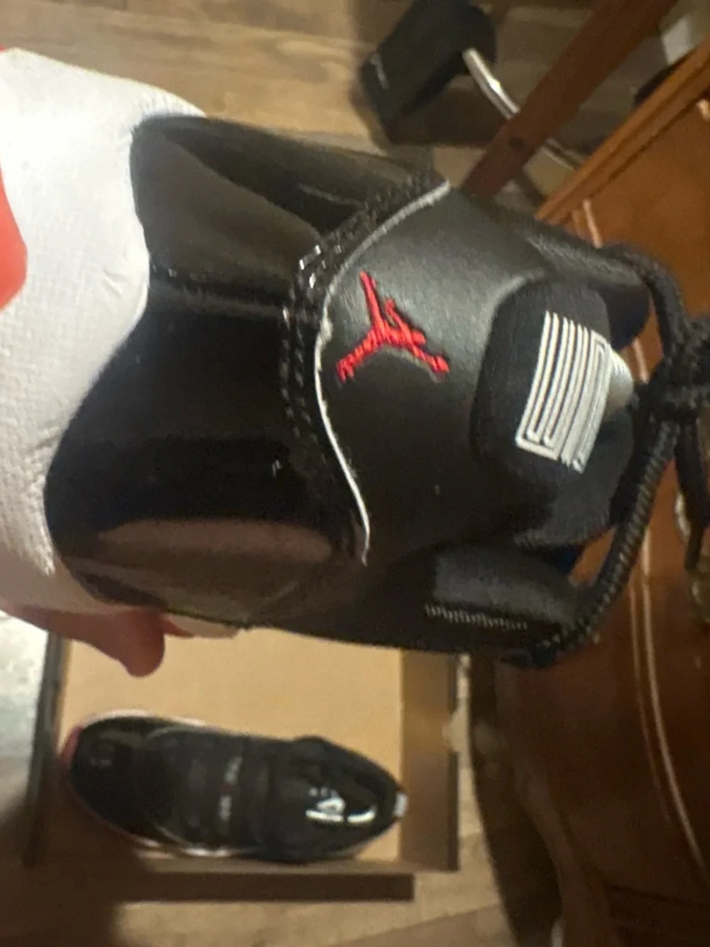Air Jordan 11 Retro Black/White Men’s Basketball Shoes